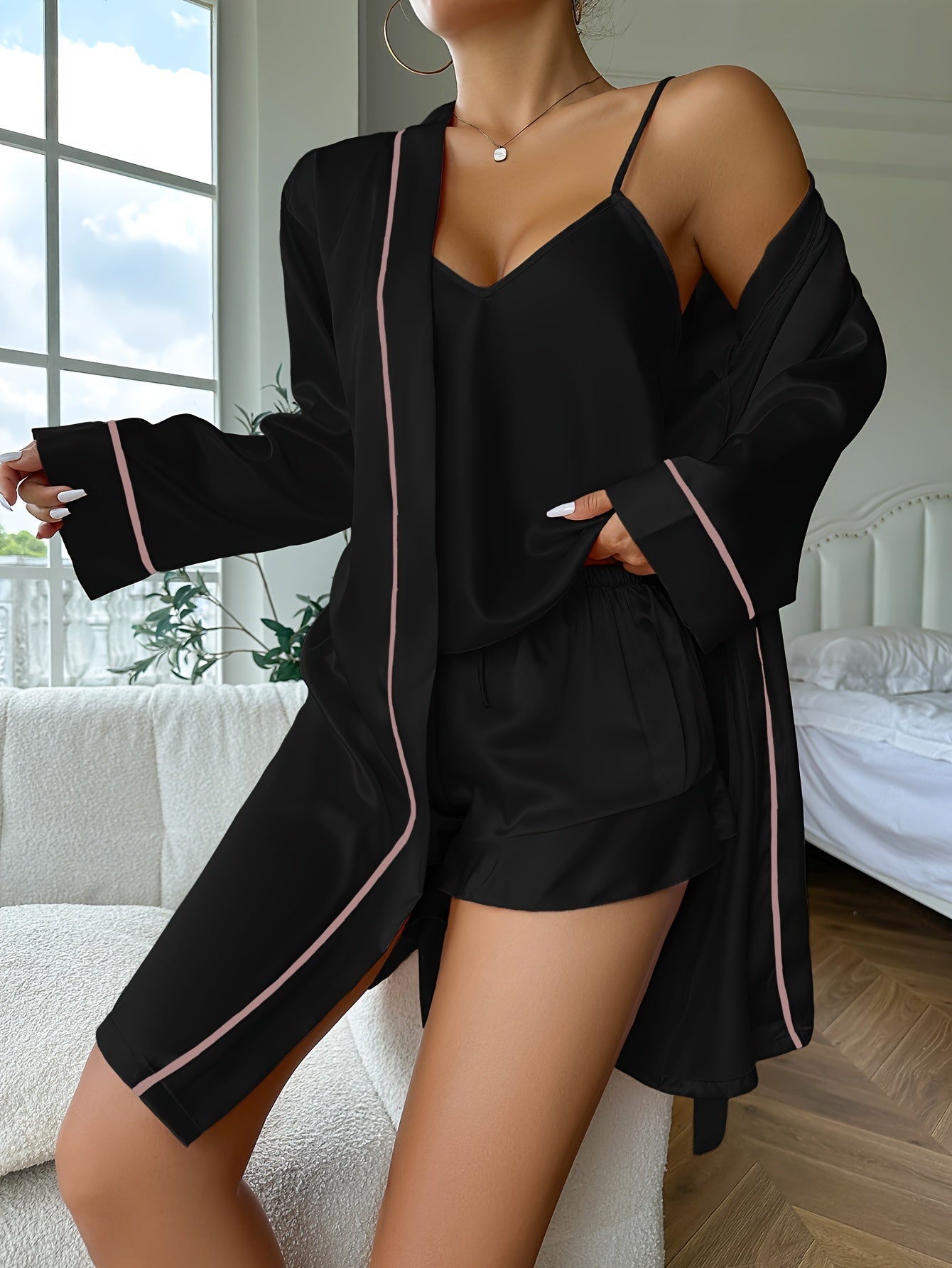 Berny | Sleepwear Set Langarm-Bademantel V-Ausschnitt Cami Top & Shorts