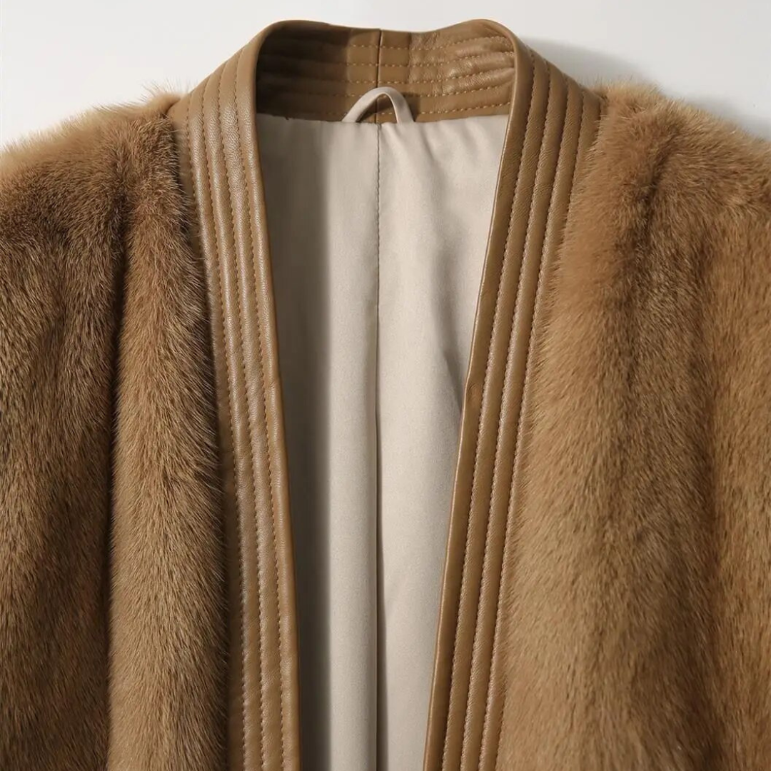 Cassia | Elegante Pelzjacke