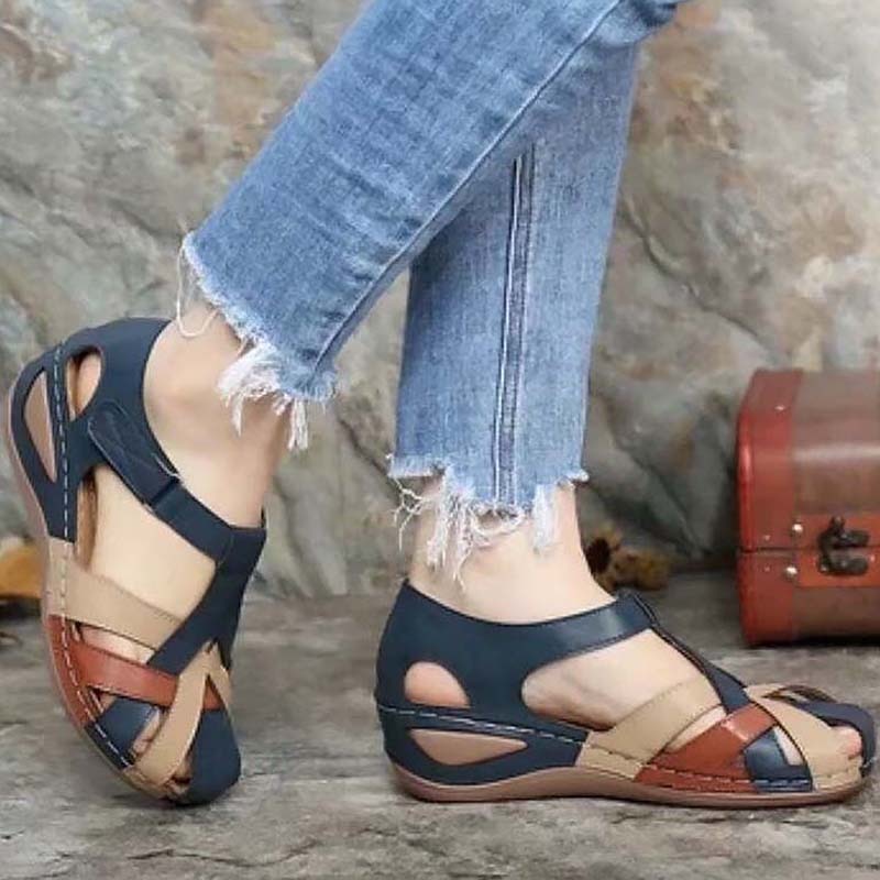 Mercedes | Damen-Sandalen mit Schnalle und ergonomischem Fußbett