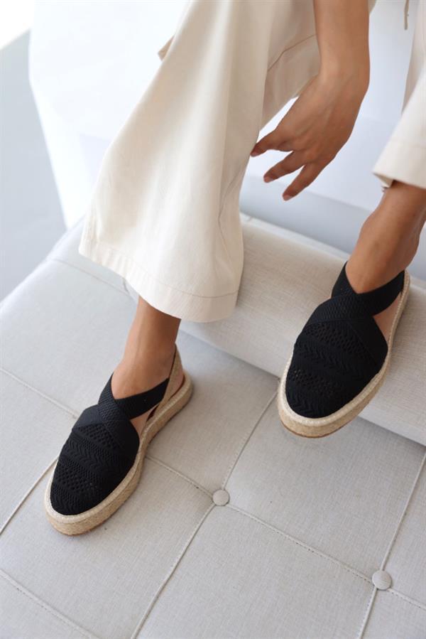 Aby | Elastische Riemchensandalen